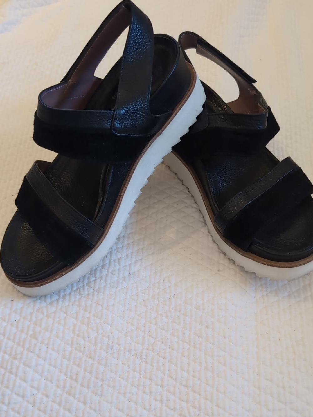 Homers Artisan Leather And Suede Platform Wedge Sandals 37.5 -- Worn Once!